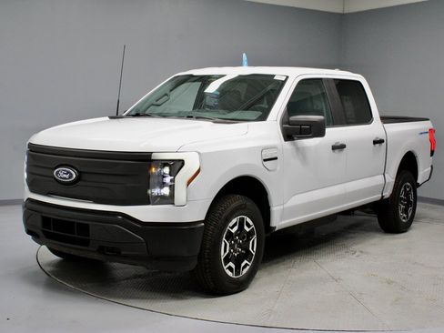 Certified 2022 Ford F150 Lightning Pro image 7
