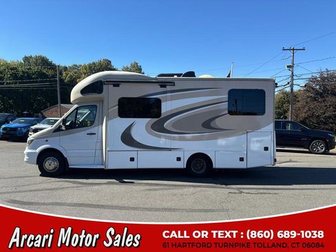 Used 2016 Mercedes-Benz Sprinter 3500 image 2