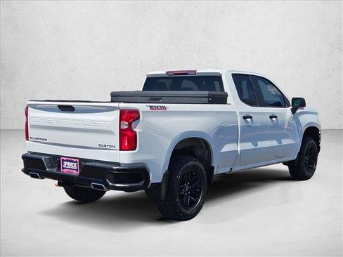 Used 2019 Chevrolet Silverado 1500 Custom Trail Boss w/ Custom Convenience Package AWD/4WD image 5