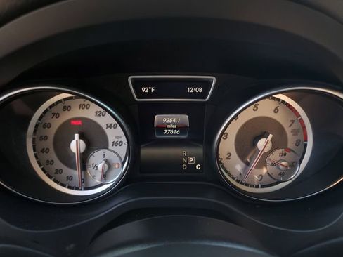 Used 2016 Mercedes-Benz GLA 250 4MATIC image 30