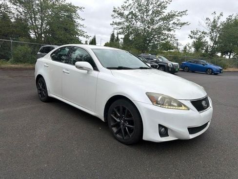 Used 2011 Lexus IS 250 AWD w/ Luxury Plus Value Edition image 4