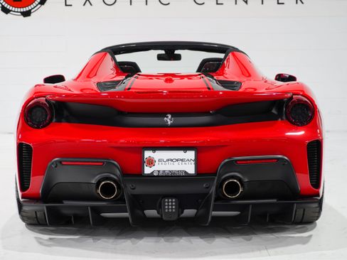 Used 2020 Ferrari 488 Pista Spider RWD image 3