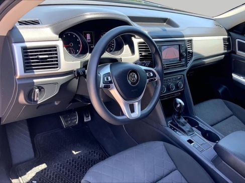 Used 2018 Volkswagen Atlas S FWD image 17