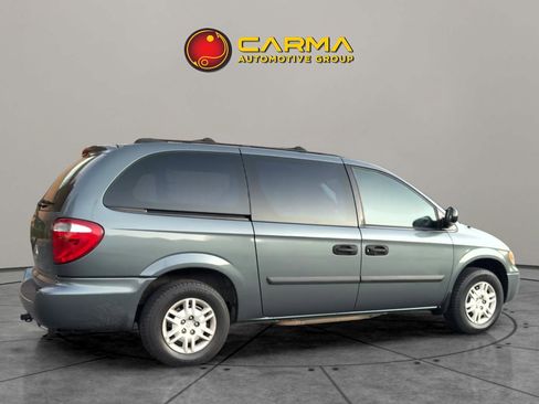 Used 2005 Dodge Grand Caravan SE image 8