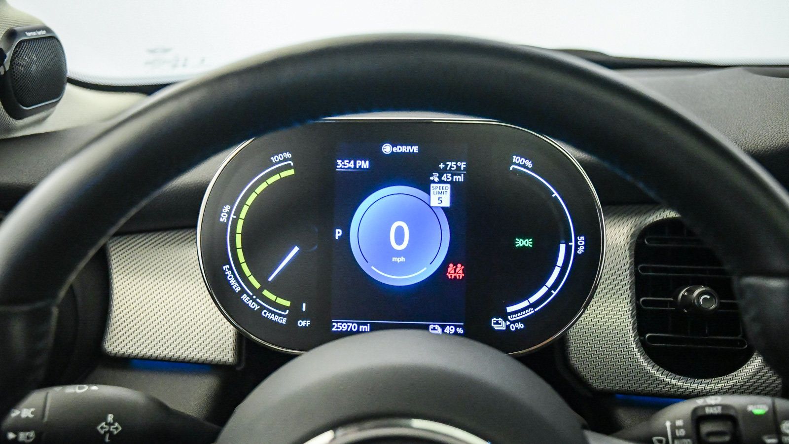 Used 2024 MINI Cooper SE FWD image 25