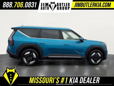 New 2026 Kia EV9 Wind image 24