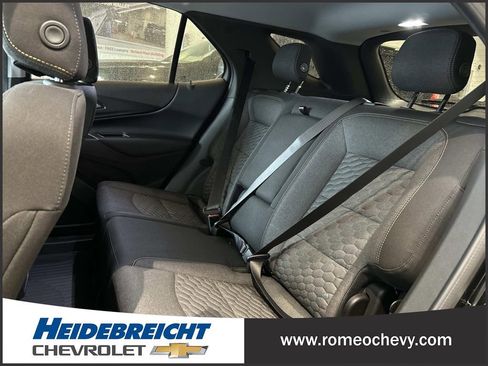 Used 2020 Chevrolet Equinox LT FWD image 12