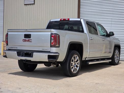 Used 2017 GMC Sierra 1500 Denali image 5