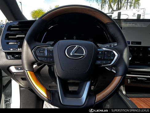 New 2026 Lexus RX 450h AWD image 13