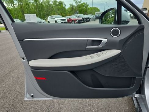 New 2025 Hyundai Sonata SEL image 13