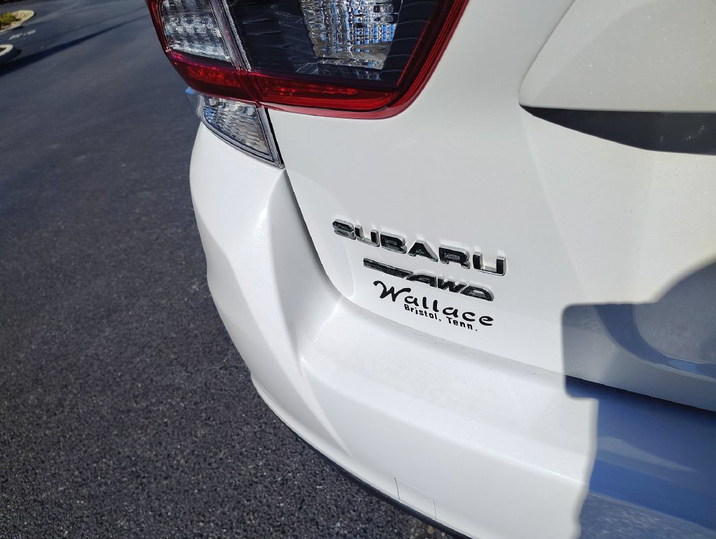 Used 2022 Subaru Impreza 2.0i Premium w/ Popular Package #3 AWD/4WD image 7
