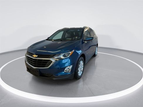 Used 2021 Chevrolet Equinox LT image 3