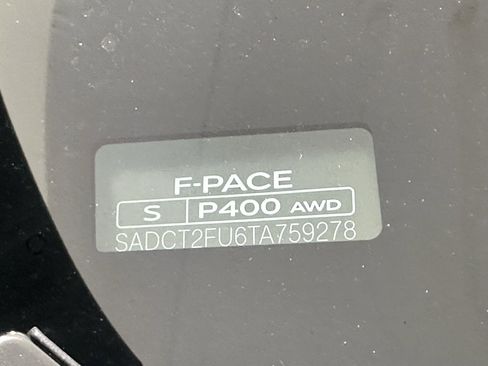 Used 2026 Jaguar F-PACE R-Dynamic S AWD/4WD image 17