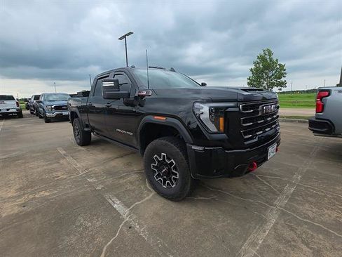 Used 2026 GMC Sierra 2500 AT4X AWD/4WD image 1