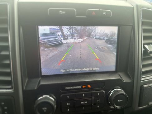 Used 2020 Ford F150 XLT image 17