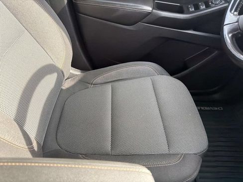 Used 2019 Chevrolet Traverse LT w/ LPO, Cargo Package FWD image 13