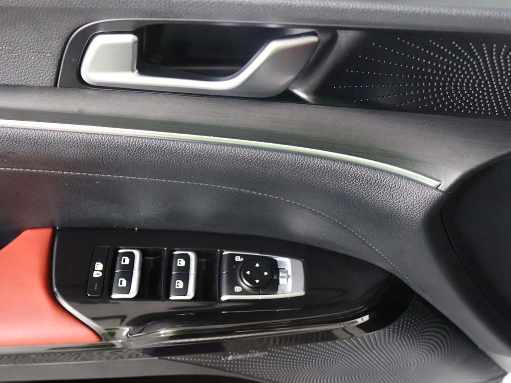 Used 2025 Kia K5 GT-Line w/ GT-Line Premium Package FWD image 35