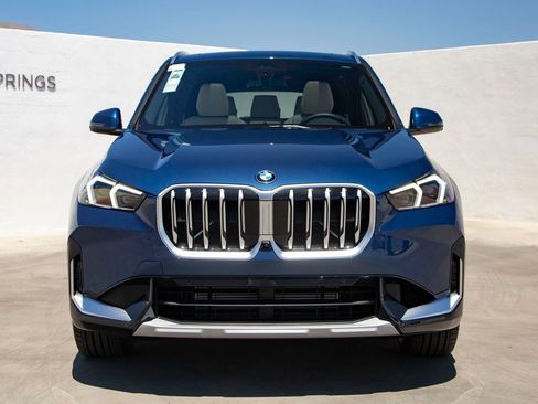 Certified 2025 BMW X1 xDrive28i w/ Technology Package image 4