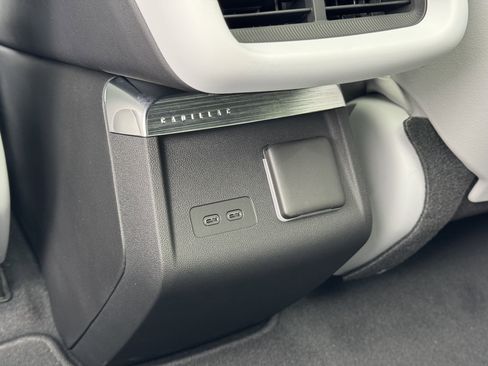 New 2025 Cadillac Lyriq Sport image 12