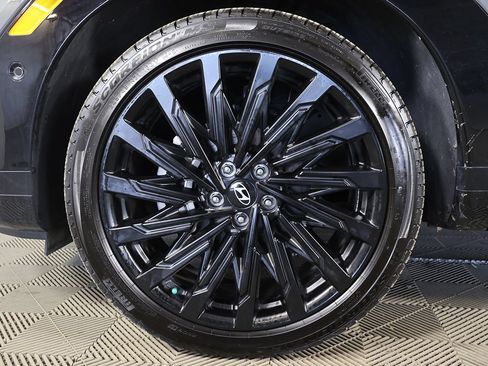 Used 2024 Hyundai Santa Fe Calligraphy AWD/4WD image 27