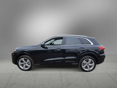 Certified 2025 Audi Q5 Premium Plus w/ Premium Plus image 5