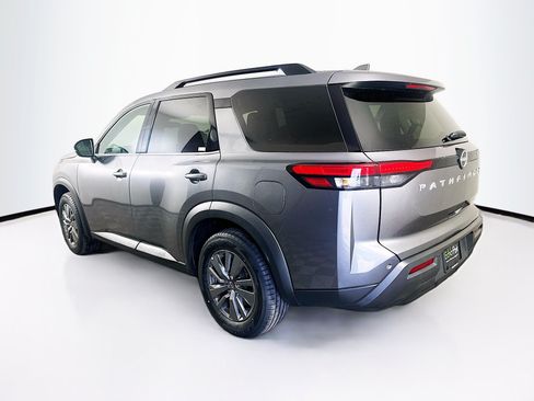 Used 2025 Nissan Pathfinder SV AWD/4WD image 5