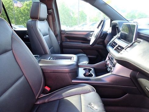 Used 2022 GMC Yukon SLT w/ SLT Premium Package AWD/4WD image 10