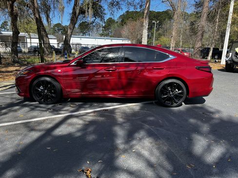 Used 2025 Lexus ES 350 F Sport w/ Accessory Package (Z1) image 6
