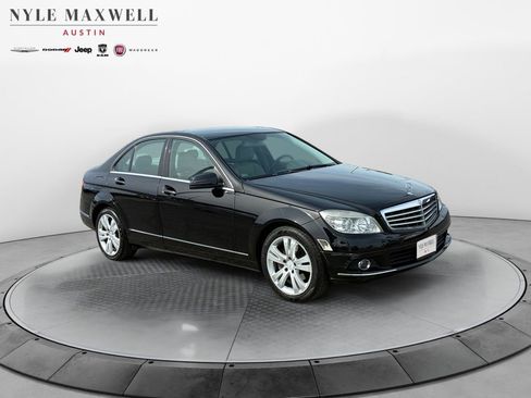 Used 2010 Mercedes-Benz C 300 Sedan image 2