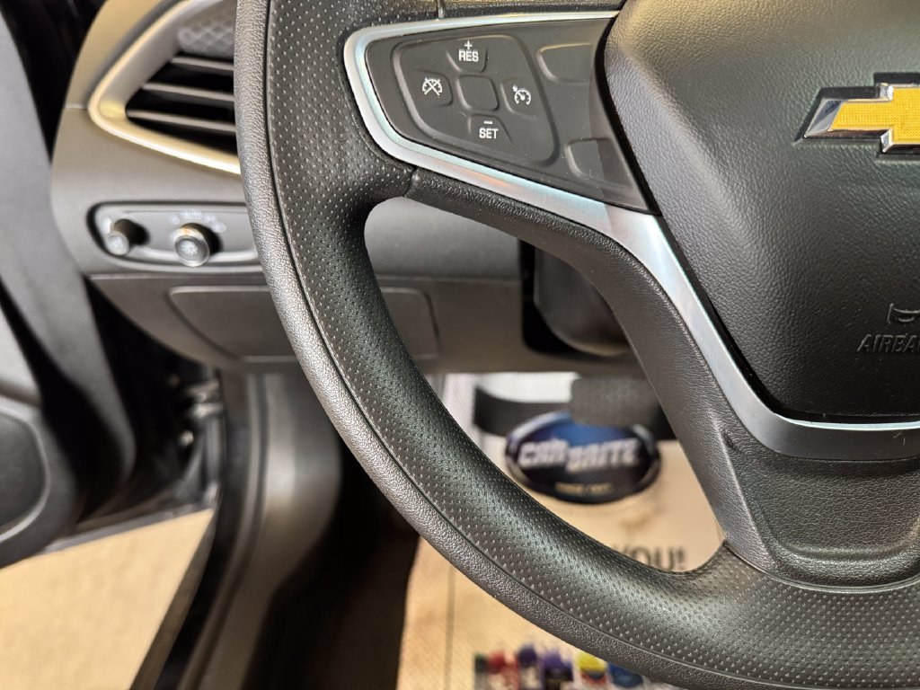 Used 2022 Chevrolet Malibu LT FWD image 11