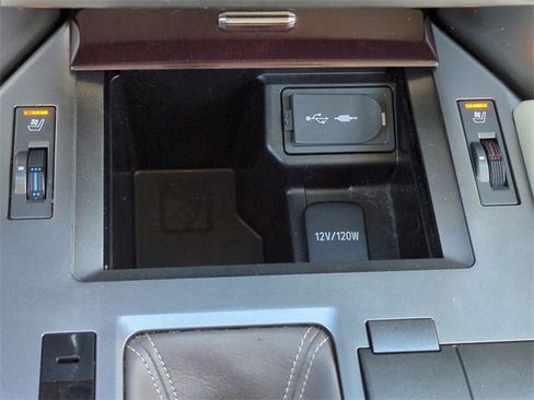 Used 2018 Lexus GX 460 Premium w/ Premium Package image 24