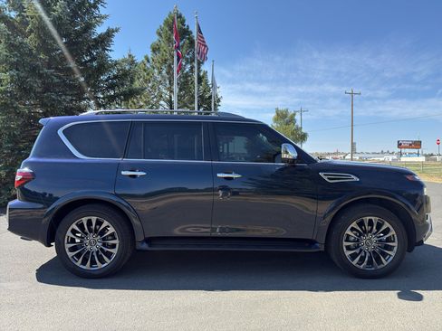 Used 2024 Nissan Armada Platinum w/ Captain's Chairs Package AWD/4WD image 5