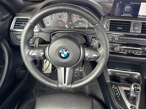 Used 2018 BMW M4 Coupe RWD image 31