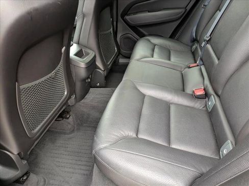 Used 2019 Volvo XC60 T6 Momentum w/ Protection Package Premier image 14