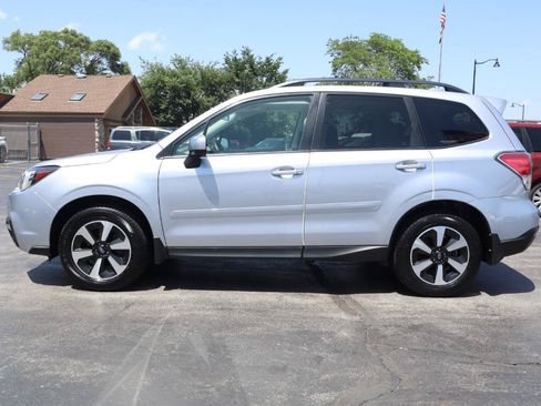 Used 2018 Subaru Forester 2.5i Premium w/ Protection Package #1 AWD/4WD image 2