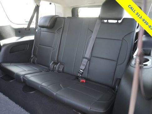 Used 2019 Chevrolet Suburban LT image 14