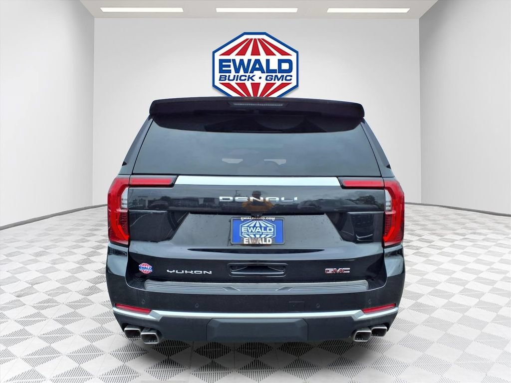 New 2026 GMC Yukon Denali w/ Sun & Power Step Package AWD/4WD image 7