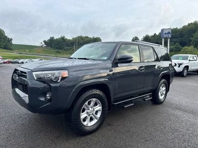 Used 2024 Toyota 4Runner SR5 Premium w/ Moonroof Package