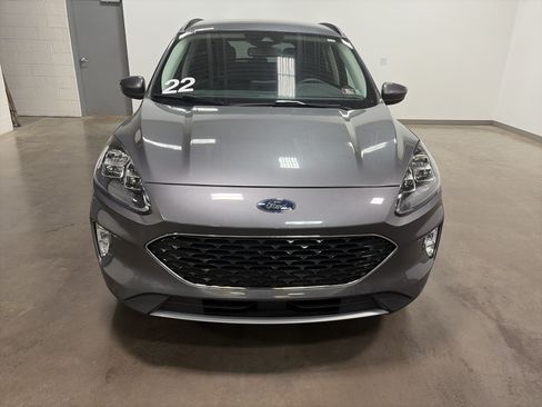 Used 2022 Ford Escape Titanium AWD/4WD image 7