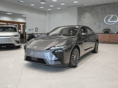 New 2026 Lexus ES 350e w/ Convenience Package