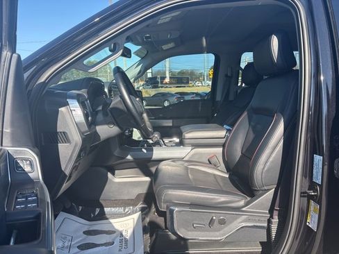 Certified 2022 Ford F150 Lariat w/ Equipment Group 502A High image 14