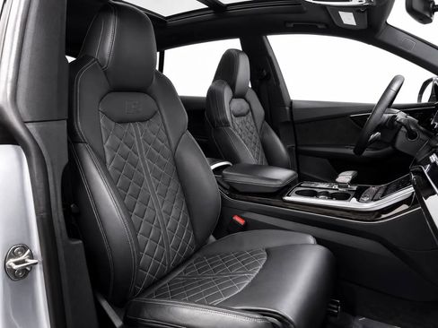Used 2022 Audi SQ8 Premium Plus w/ Black Optic Package AWD/4WD image 24
