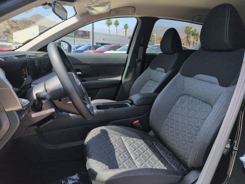 New 2026 Nissan Kicks SV w/ Charging Package FWD image 11