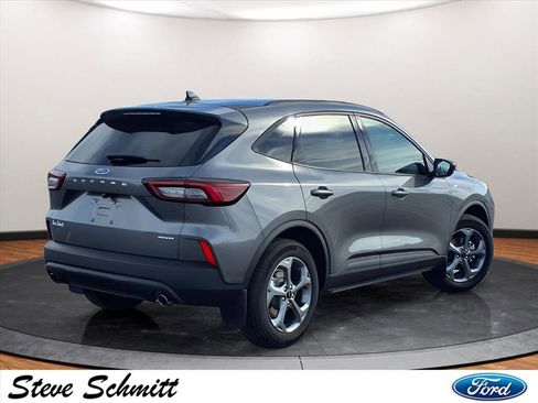 Used 2025 Ford Escape ST-Line w/ Cold Weather Package image 27