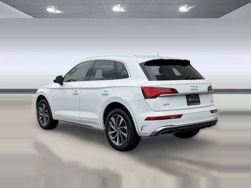 Used 2023 Audi Q5 2.0T Premium Plus w/ Premium Plus Package image 3
