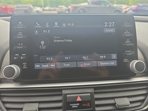 Used 2022 Honda Accord Sport image 19