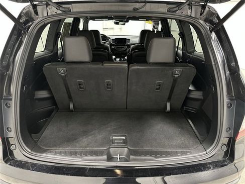 Used 2022 Honda Pilot Black Edition image 25