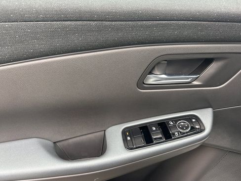 New 2026 Nissan Leaf SV+ FWD image 12