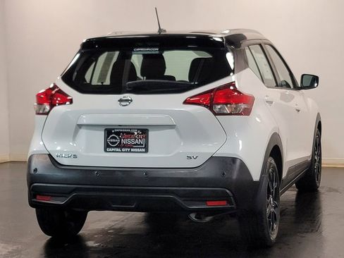 Used 2020 Nissan Kicks SV image 23