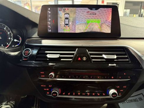 Used 2019 BMW M550i xDrive w/ Premium Package 2 image 22